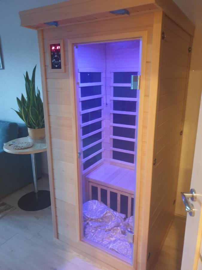 Garden Studio By The Lake With Air-Con And Infrasauna ドルスキニンカイ エクステリア 写真